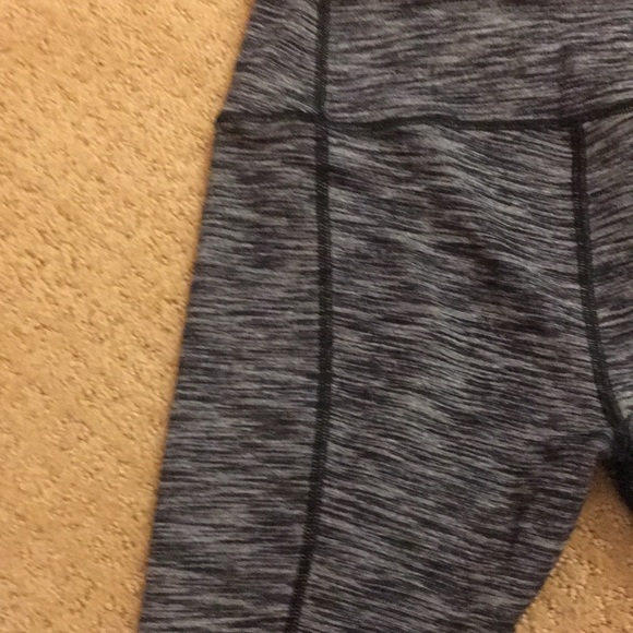 Victoria’s Secret/sport leggings - Picture 3 of 4